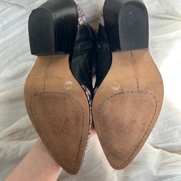 Vince Camuto Jaidin booties - Picture 6 of 6